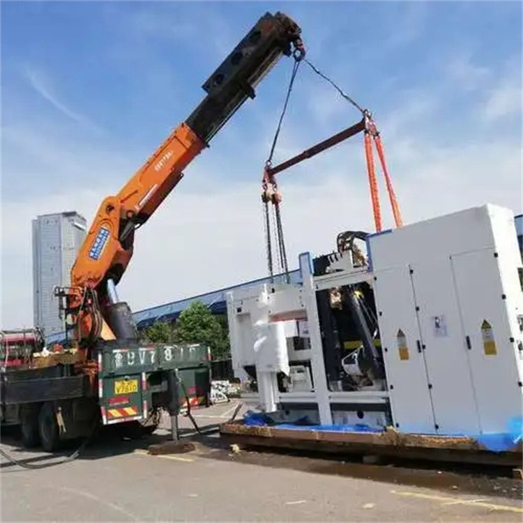 解放附近小吊车联系方式|8-16吨|本地及时服务